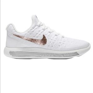 Women’s Nike shoes